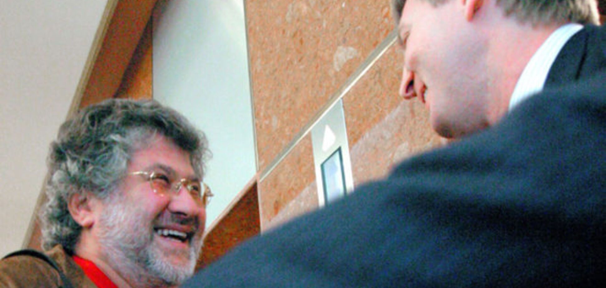 Коломойский рассказал о страданиях Ахметова