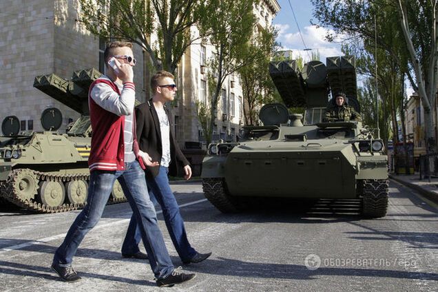 Терористи в Донецьку безуспішно намагаються знищити українську мову