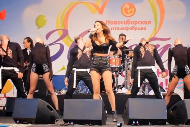 Появилась язвительная Coub-пародия на выступление Лорак на птицефабрике: видеофакт