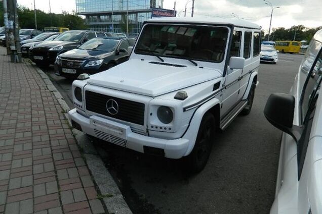 В Киеве трое мужчин похитили девушку