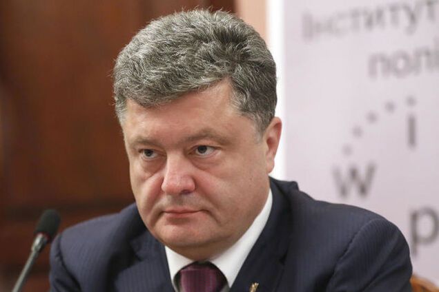 Порошенко запретил экономически необоснованные тарифы на ЖКХ