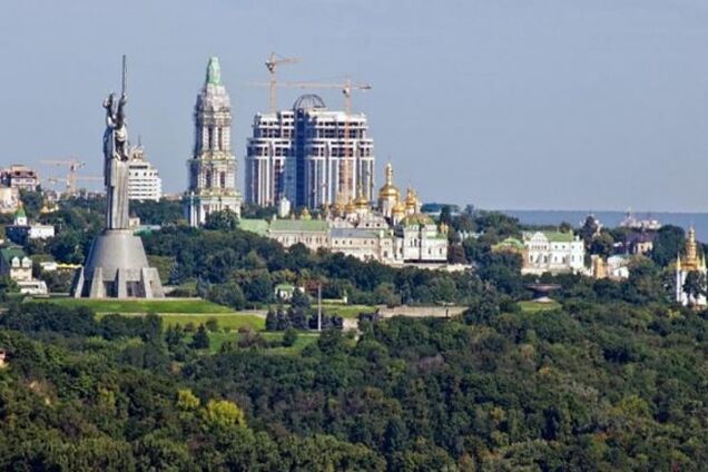 Жесткая резолюция: ЮНЕСКО требует снести все незаконные здания в центре Киева