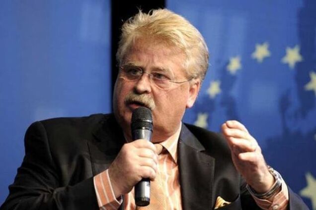 Европарламент в качестве исключения понаблюдает за местными выборами в Украине