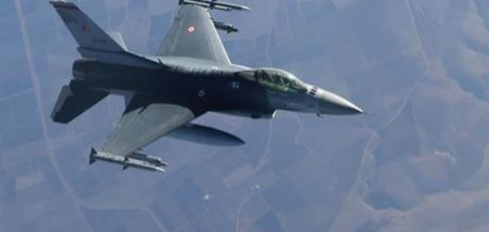 Туреччина знову атакувала позиції 'Ісламської держави' у Сирії та курдських бойовиків в Іраку