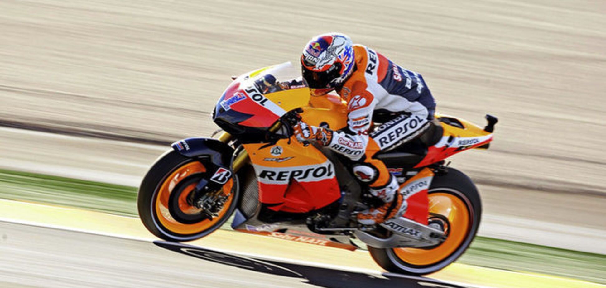 В Японии произошла чудовищная авария на знаменитой мотогонке: жуткое видео