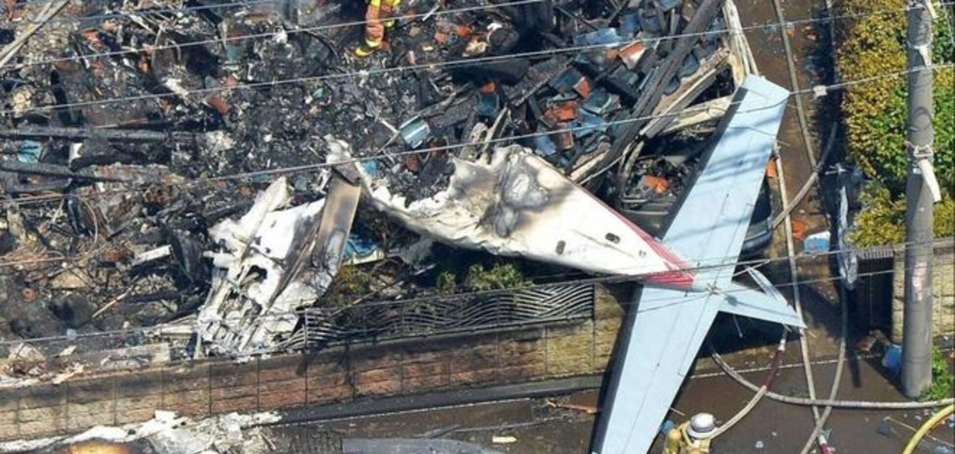 У Токіо впав літак: є жертви. Опубліковані фото і відео