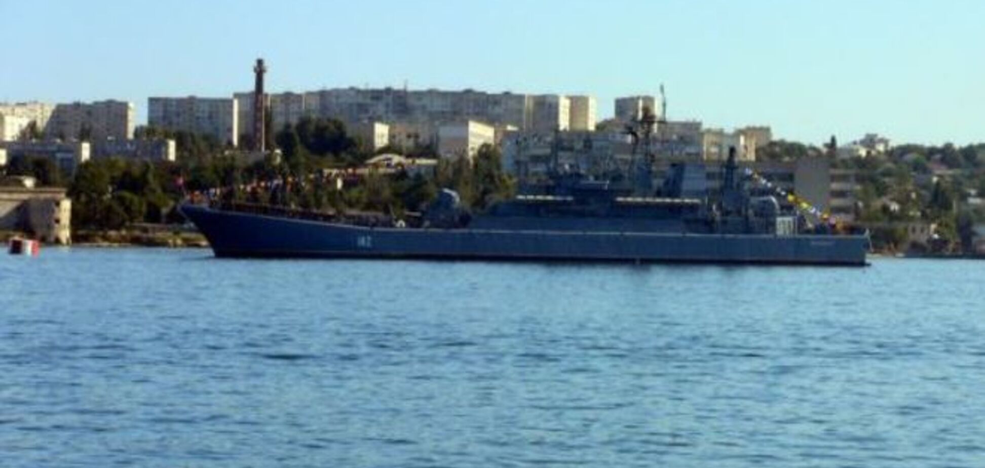 Росія влаштувала парад кораблів та авіації в окупованому Севастополі