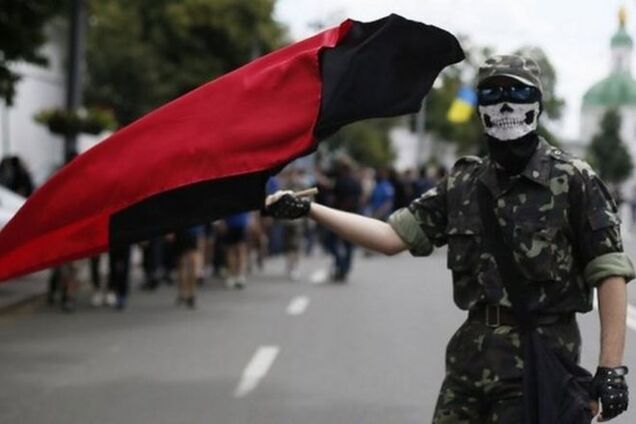 Розвідка США розповіла, чим закінчиться конфлікт між ПС і Порошенком