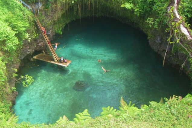 12 самых живописных природных бассейнов мира