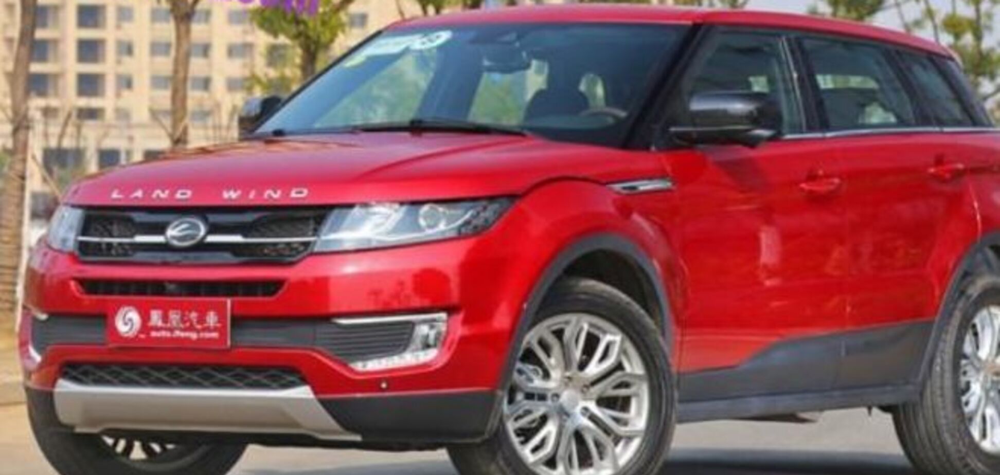 Поддельный Range Rover Evoque стоит втрое дешевле оригинала: инфографика