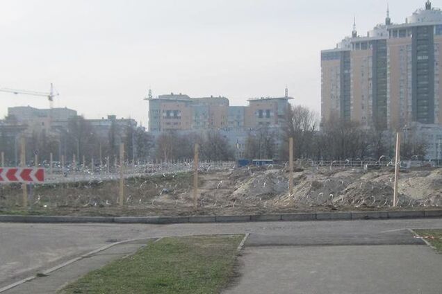 Кличко заморозив скандальне будівництво на Микільській Слобідці