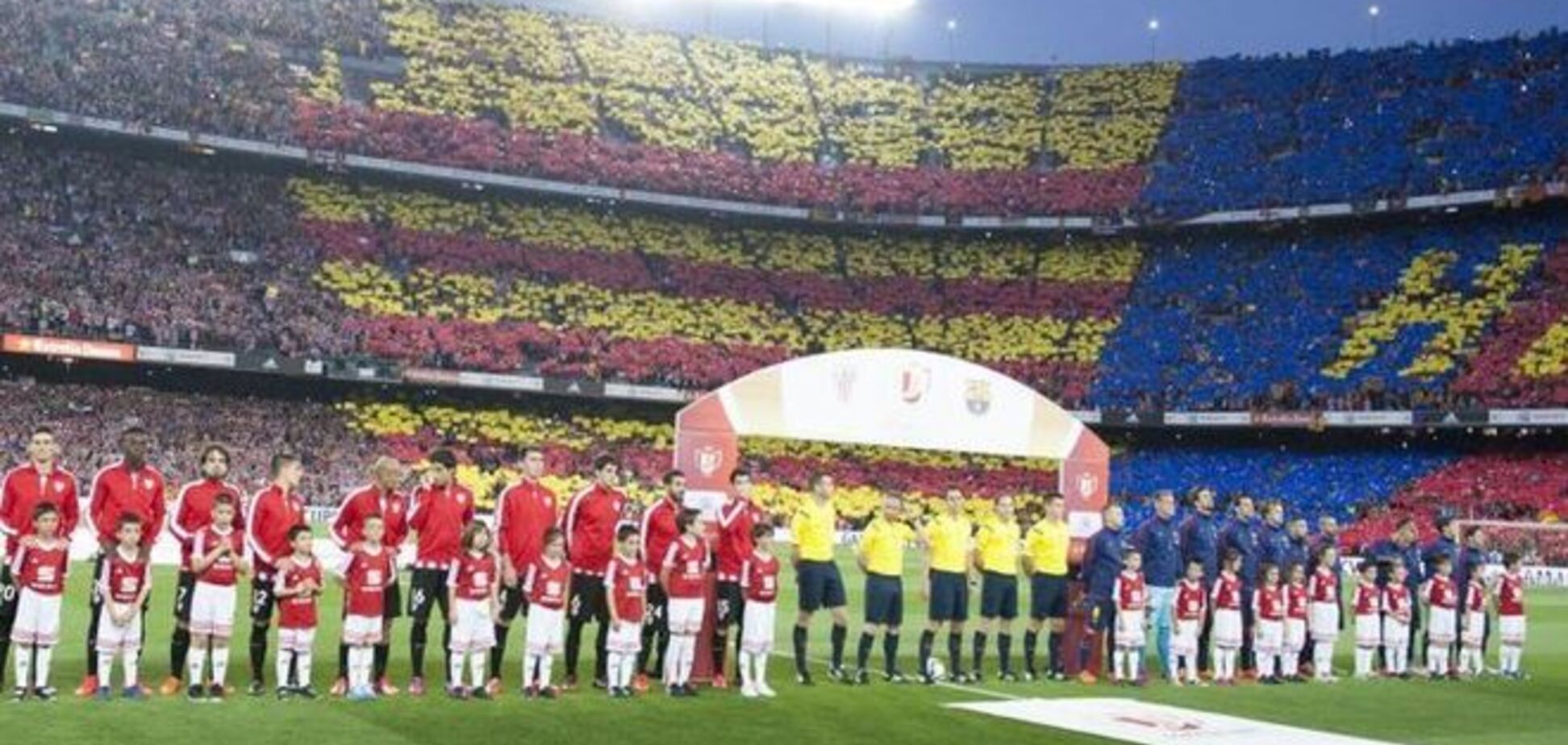 'Барселону' серьезно наказали за неуважение к гимну Испании