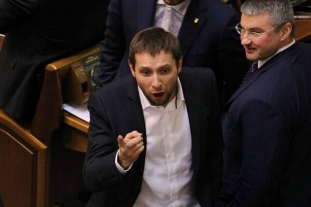 Парасюк проиграл суд Порошенко