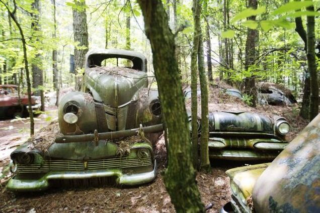 Самое большое кладбище классических автомобилей в мире