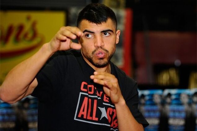 Знаменитого чемпиона мира арестовали за нападение с огнестрелом