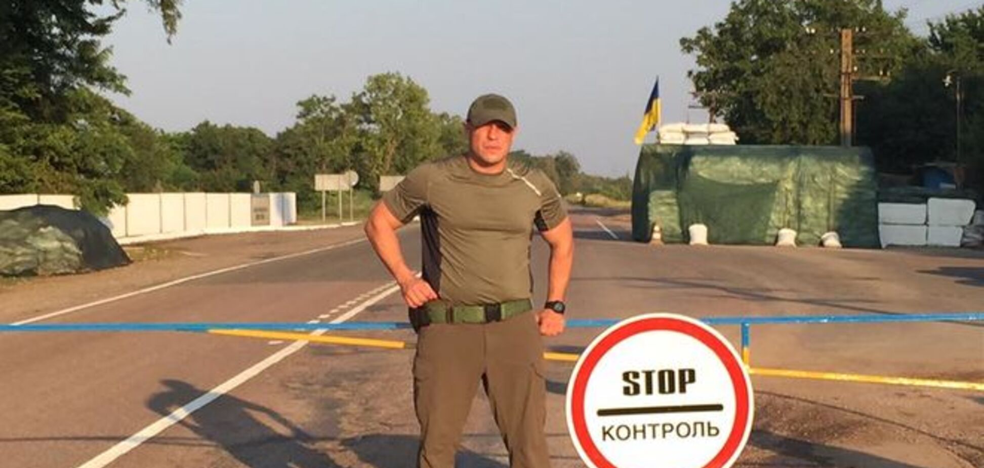 Херсонские силовики показали первый укрепленный КПП по пути в Крым: фотофакт