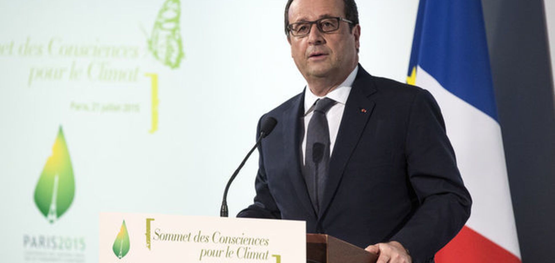 Олланд допускает, что 'Мистрали' еще могут уплыть в Россию