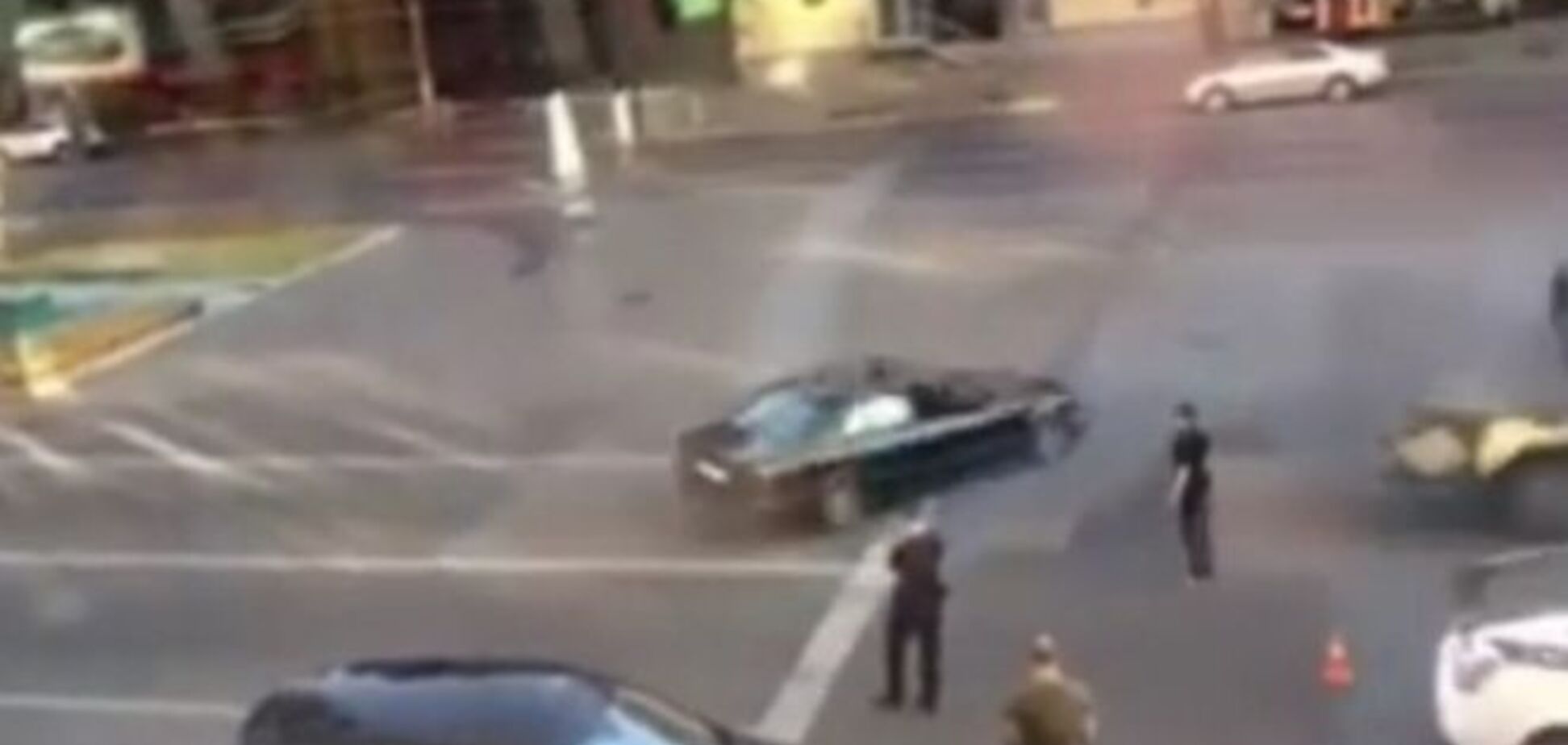 Скандал со слезоточивым газом в Киеве: опубликовано видео с авто-нарушителем