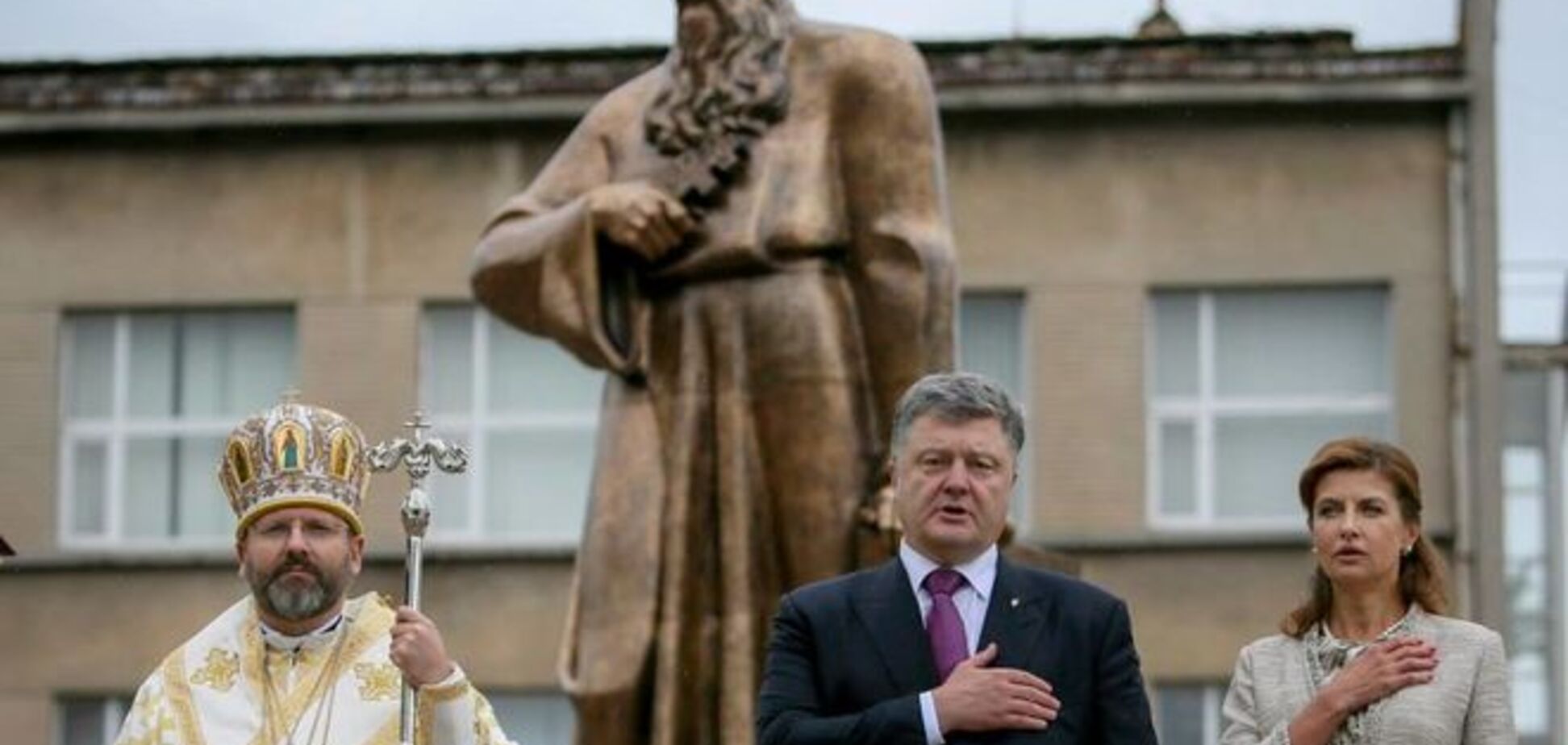 У Львові відкрили пам'ятник митрополиту Шептицькому: опубліковані фото