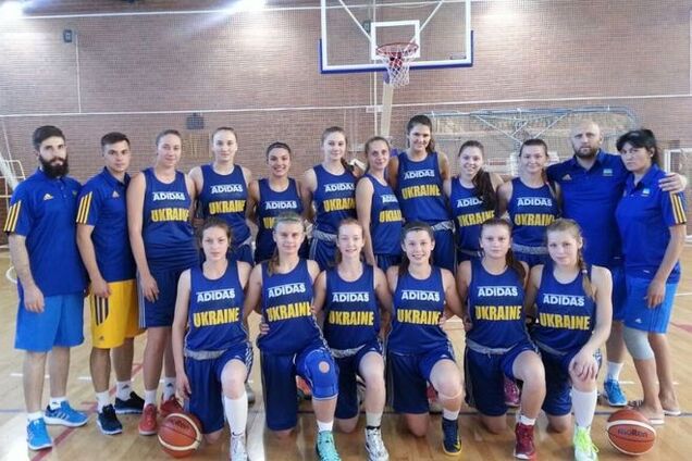 Женская сборная Украины стартует на чемпионате Европы