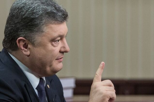 'Не треба принижувати людей!': Порошенко про систему пропусків у зону АТО