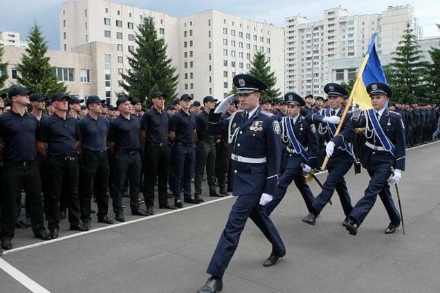 Новым патрульным выпала задача вернуть доверие людей – Кличко 