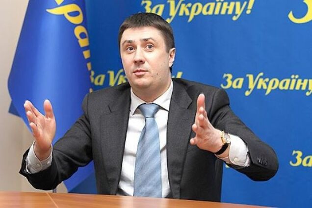 Макаревич, Земфира, Шварценеггер и еще 31 человек попали в 'Белый список' Минкульта