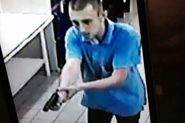 Харківський стрілець виявився військовим: нові подробиці