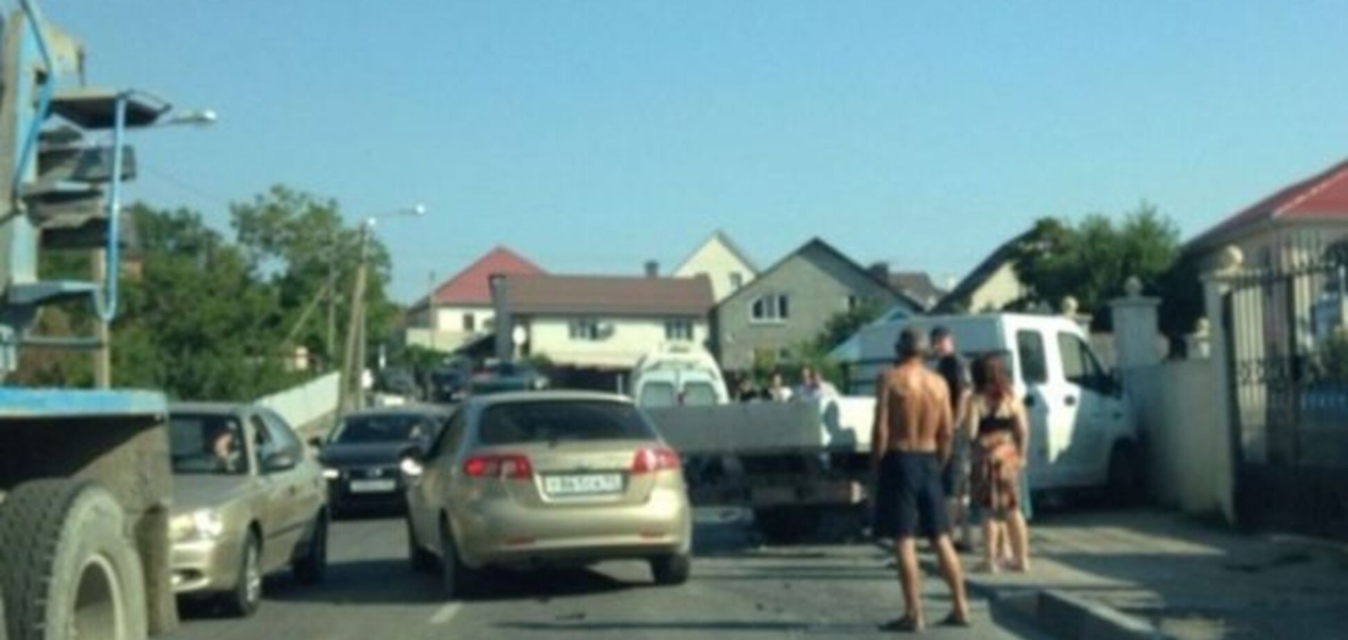 Моторошне 'автородео': у Росії бетономішалка протаранила шість машин
