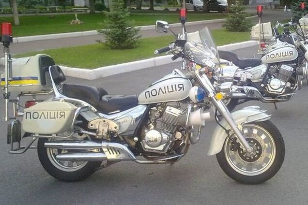 Закон на двух колесах: киевская полиция показала свои мотоциклы