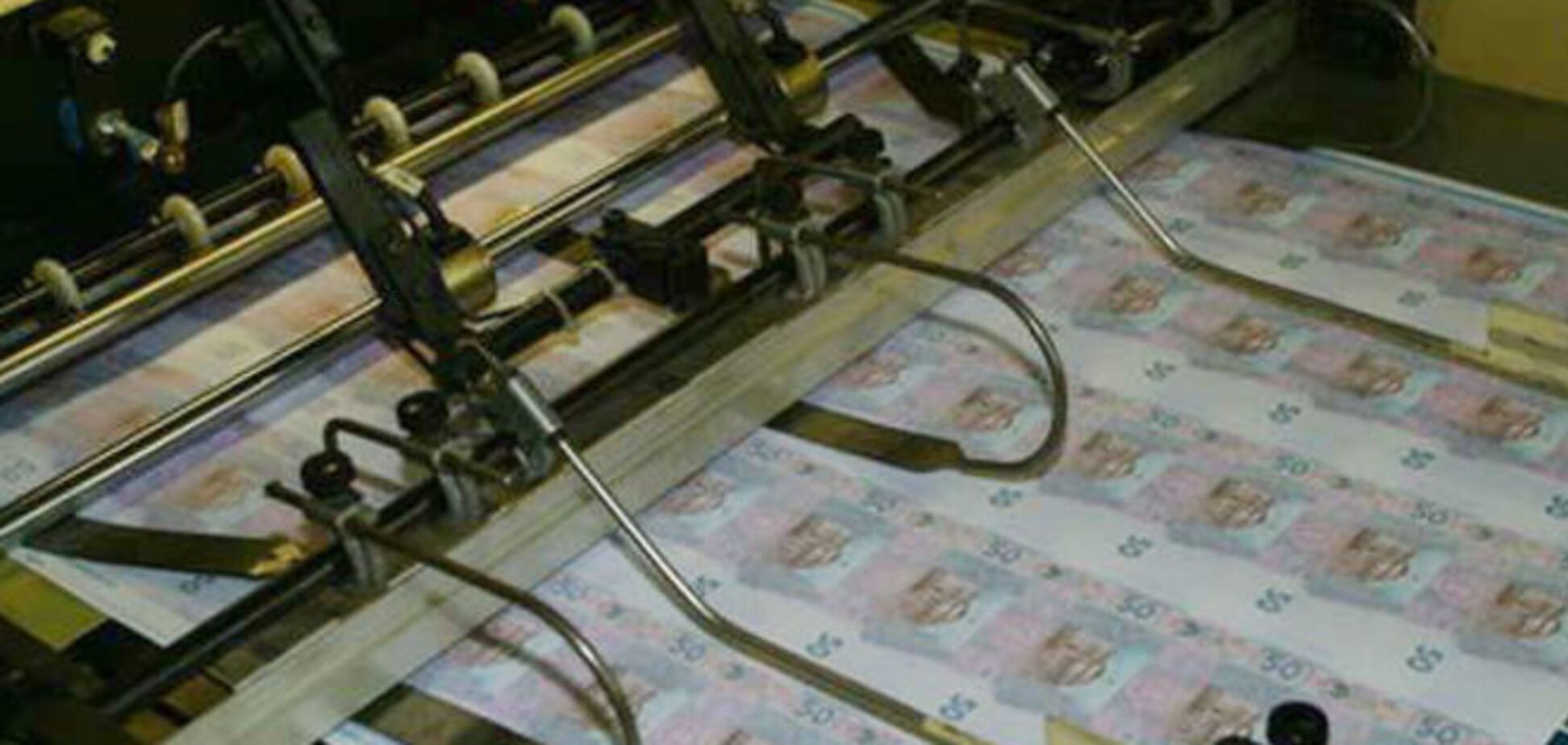 Нацбанк надрукував для Кабміну майже 5 млрд гривень за місяць