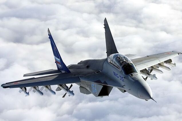 Россияне пояснили, почему у них падают самолеты