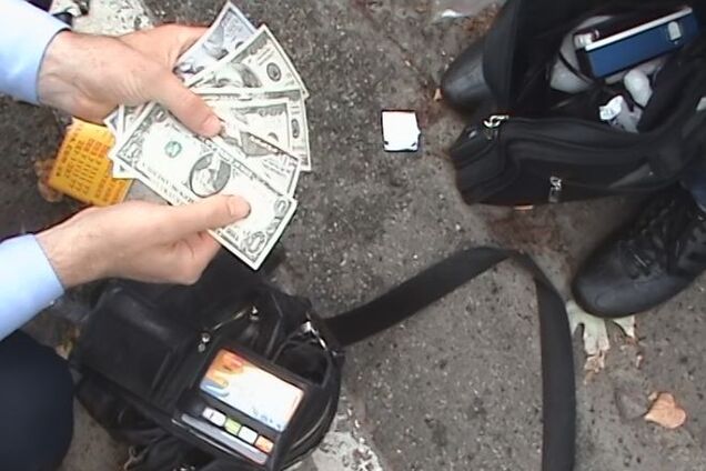 У Києві інспектор ДАІ вимагав $2000 хабара