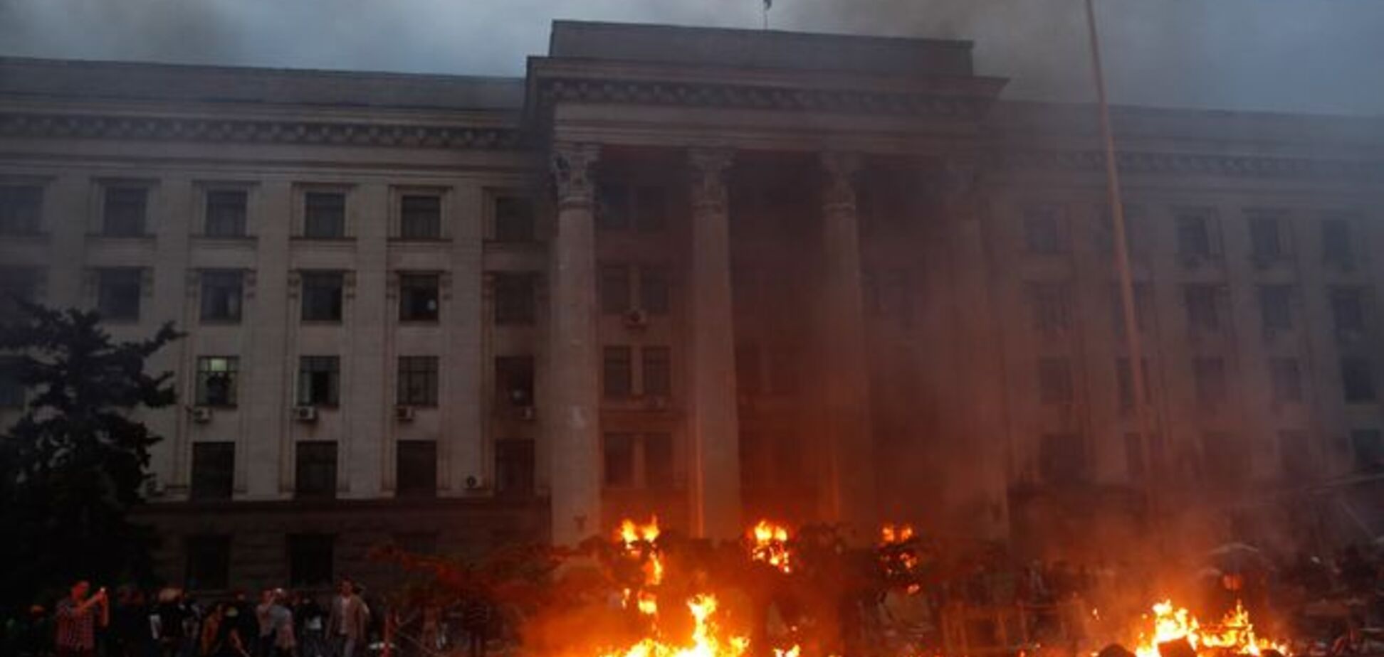 Зі згорілого Будинку профспілок в Одесі зроблять штаб ВМС України
