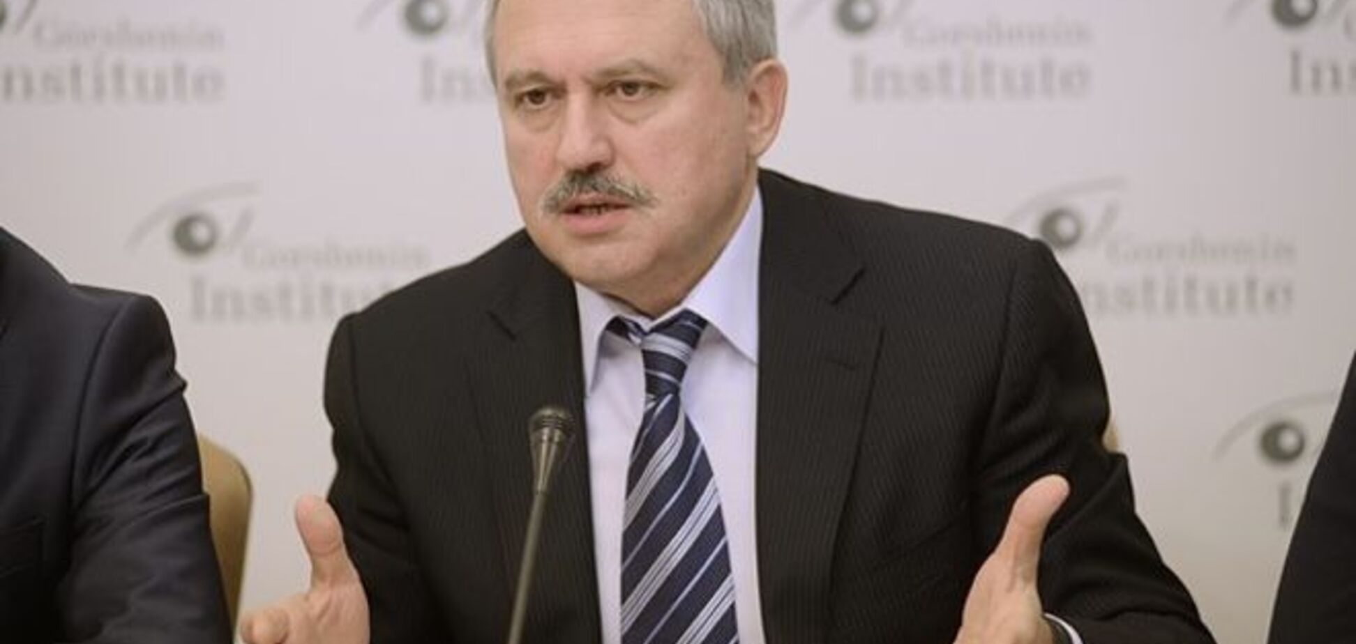 Сенченко рассказал, как можно было избежать аннексии Крыма