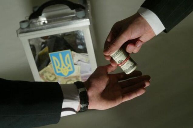 Более тысячи имен: активисты заявляют о массовых подкупах на аномальном 205-м округе