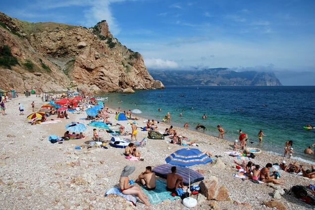 Какой же нужно быть внутри себя тварью, чтобы поехать в Крым