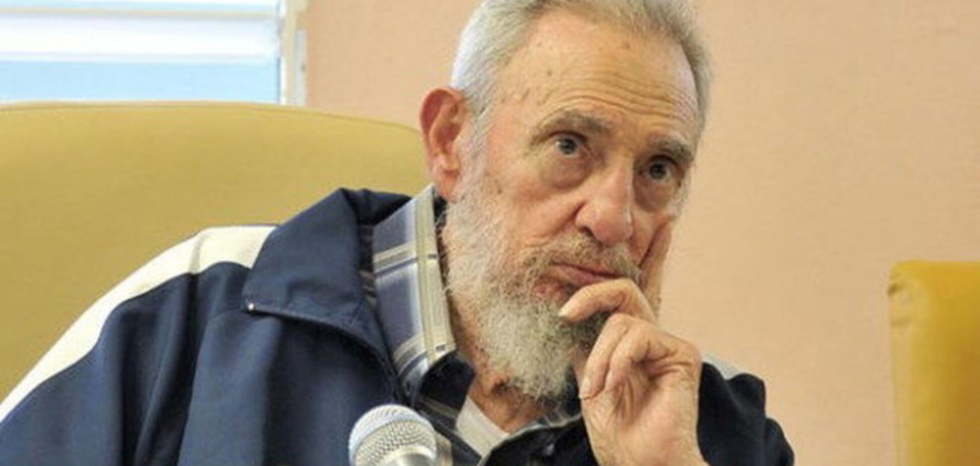 Кастро похвалил Ципраса за 'победу над Западом' и воспел 'подвиги' российской армии