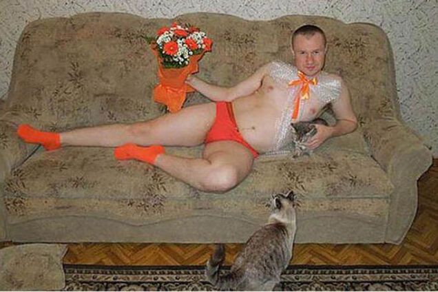 И тут скрепы затрещали: самые нелепые фото россиян в соцсетях