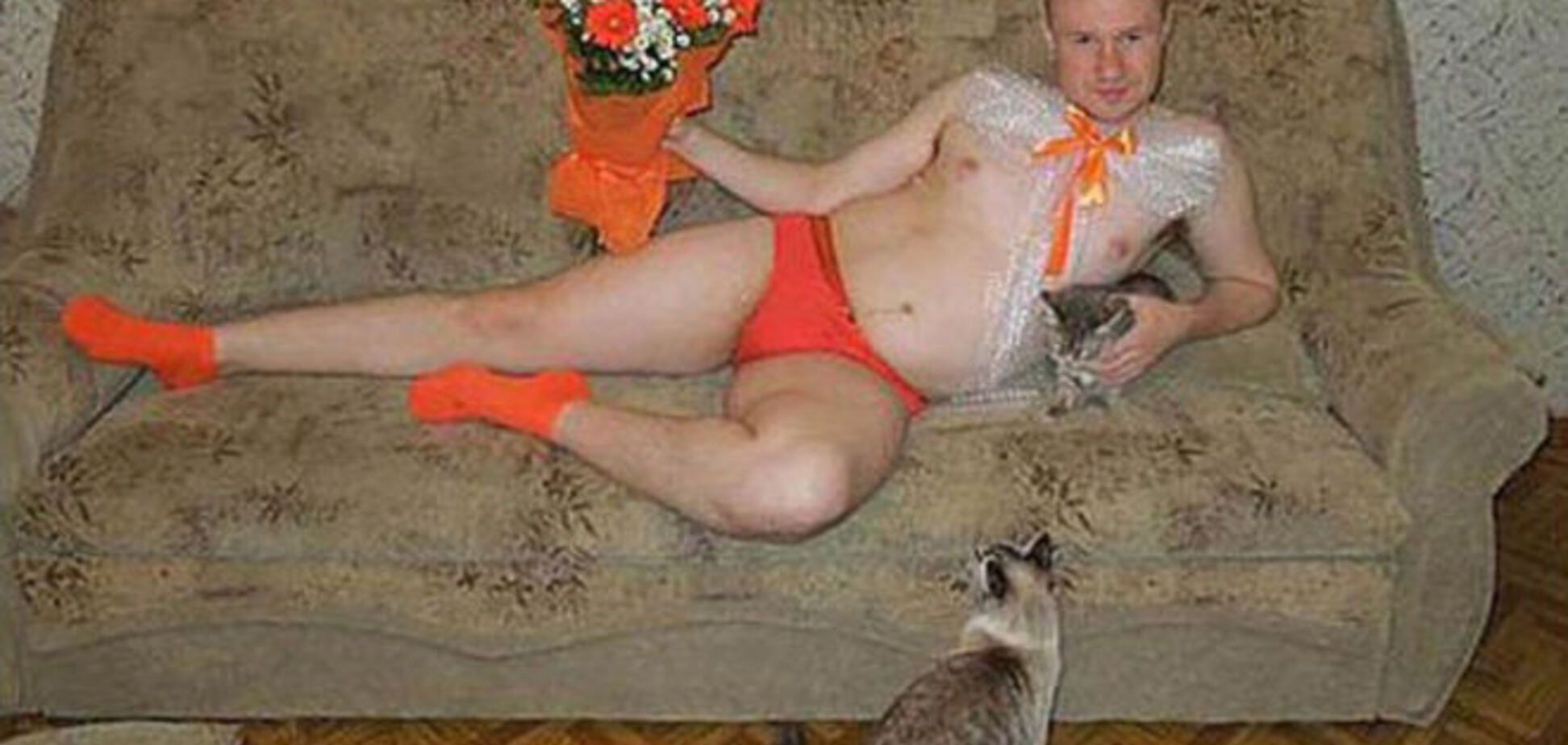 И тут скрепы затрещали: самые нелепые фото россиян в соцсетях