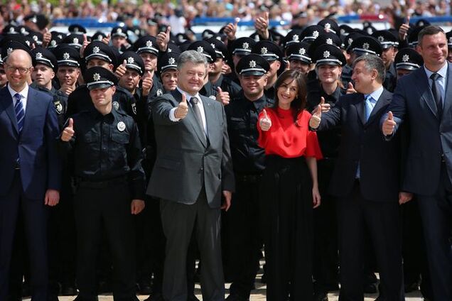 Порошенко рассказал, когда в Одессе начнет работу новая патрульная полиция 