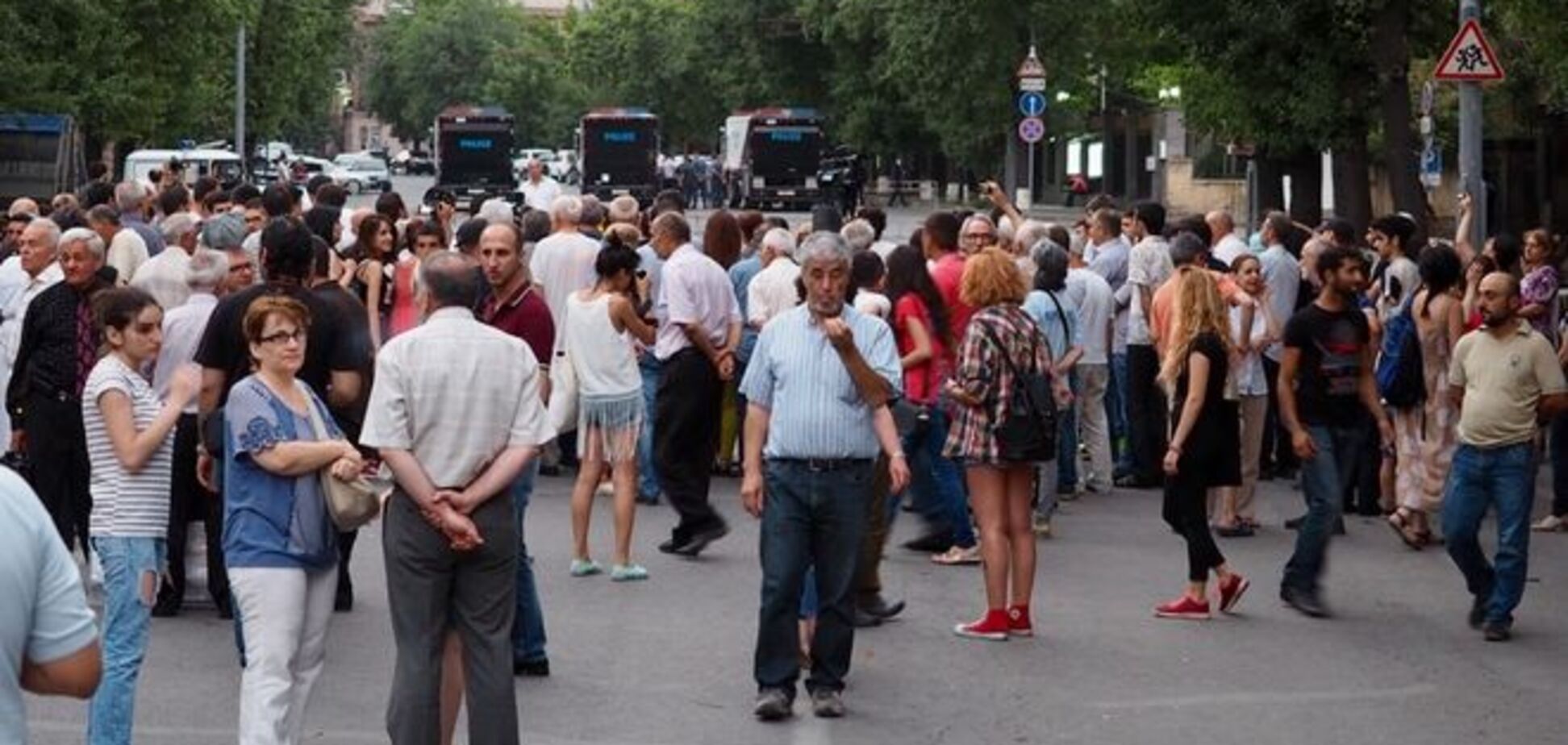 Протестующий Ереван глазами москвича