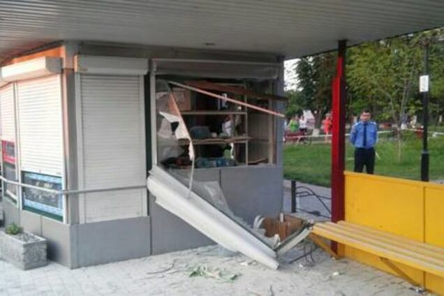 Вибух кіоску в Броварах: міліція відкрила кримінальне провадження