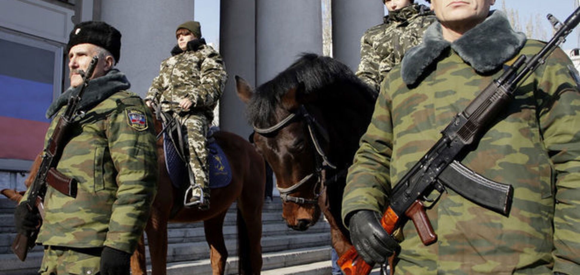 Терористи на Донбасі задумали організувати військову 'освіту'