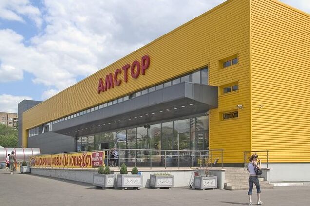 Екс-керуючі 'Амстора' намагалися заволодіти технікою рітейлера, використовуючи підроблені документи з 'ДНР'