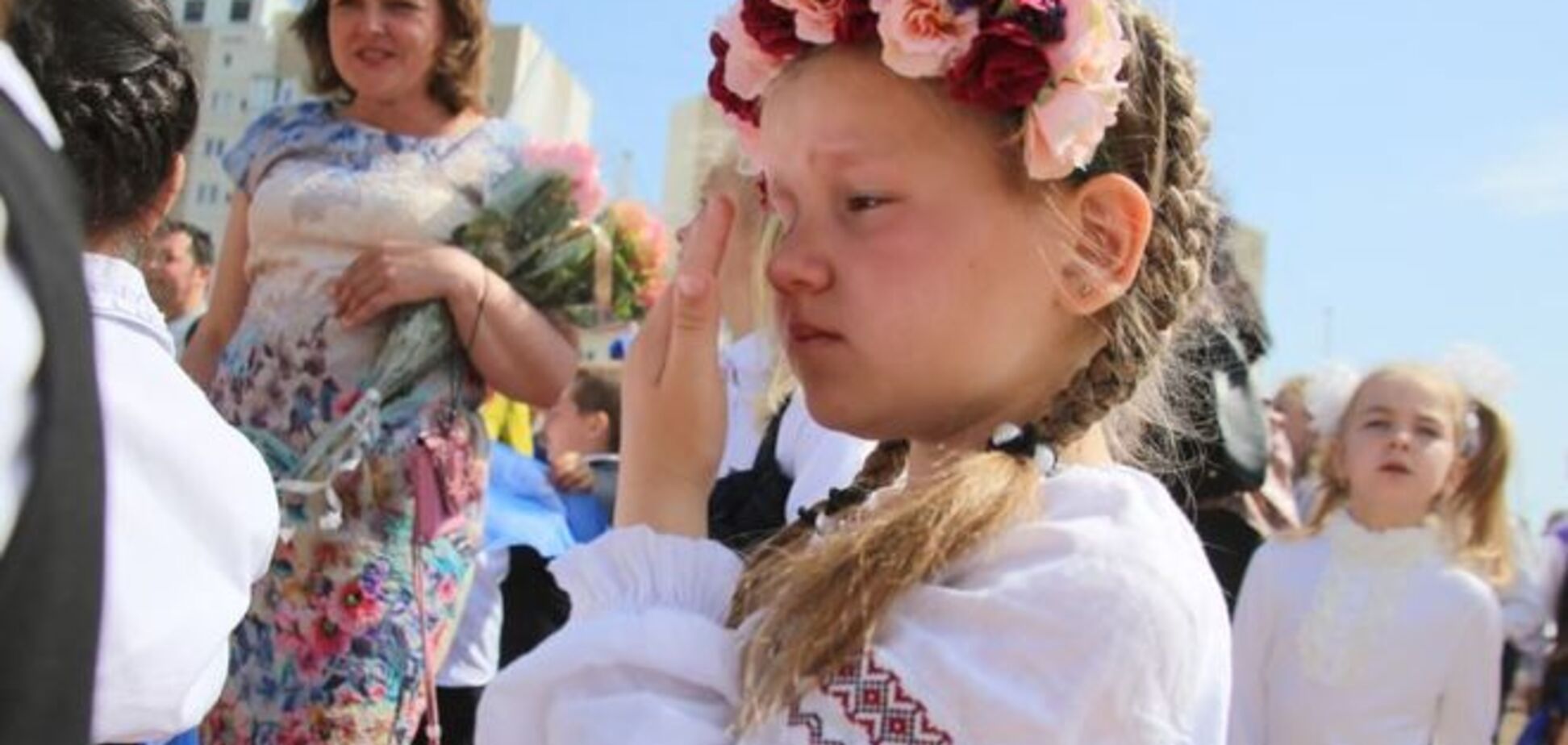 Украина безропотно отдала России поколение молодых крымчан - журналист