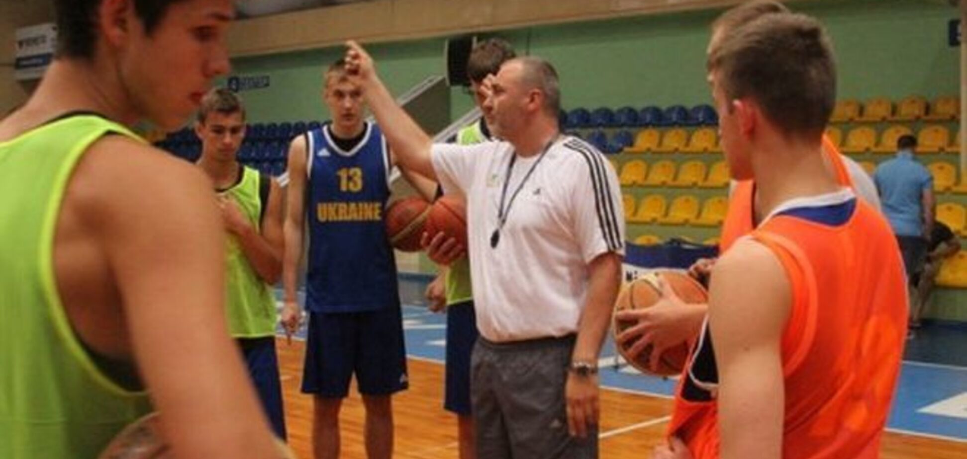 Юниорская сборная Украины победила в Беларуси