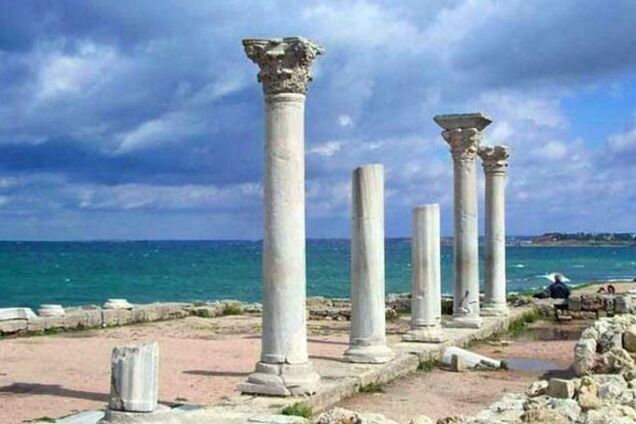 Путин назвал Херсонес 'культурным наследием России'