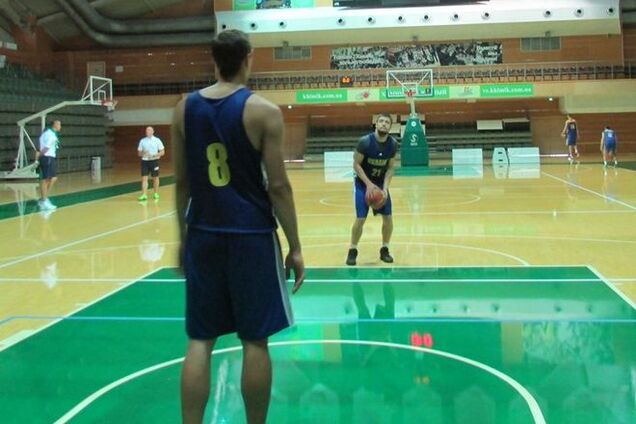 Сборную Украины покинули два игрока