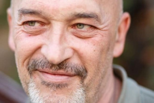 Бути 'в тренді': луганський губернатор оголосив конкурс на звання своєї коханки